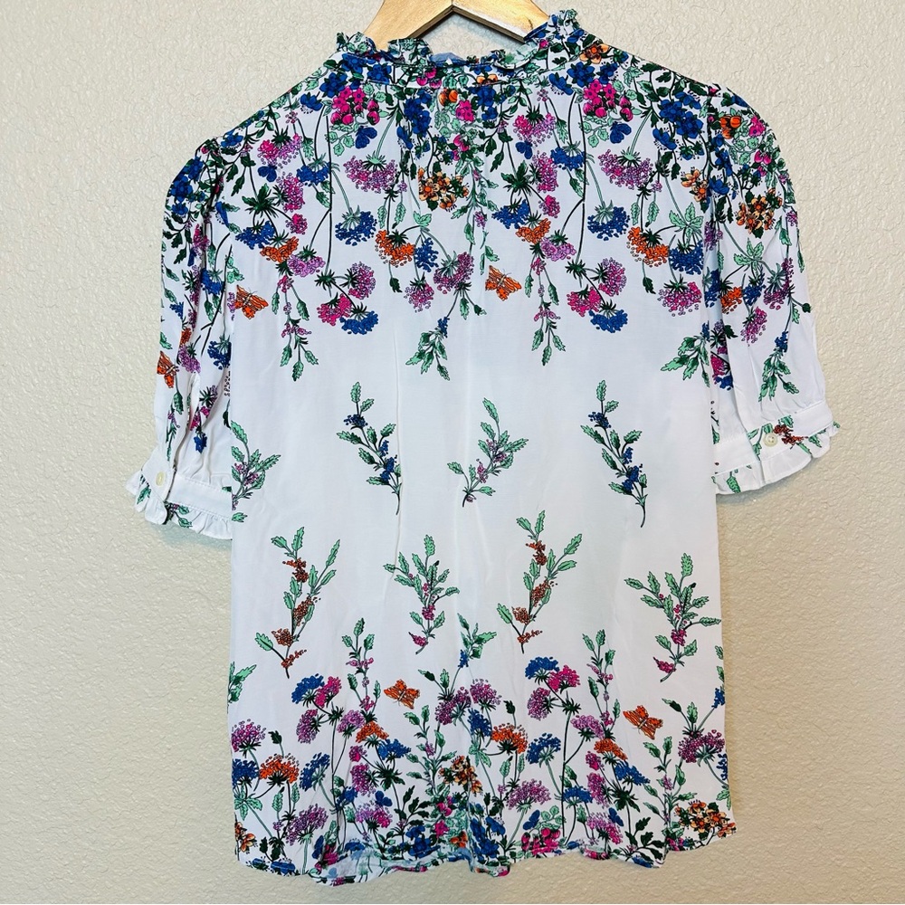 Talbots Women’s Floral Blouse 1/4 Button Down Size Medium - Picture 4 of 7